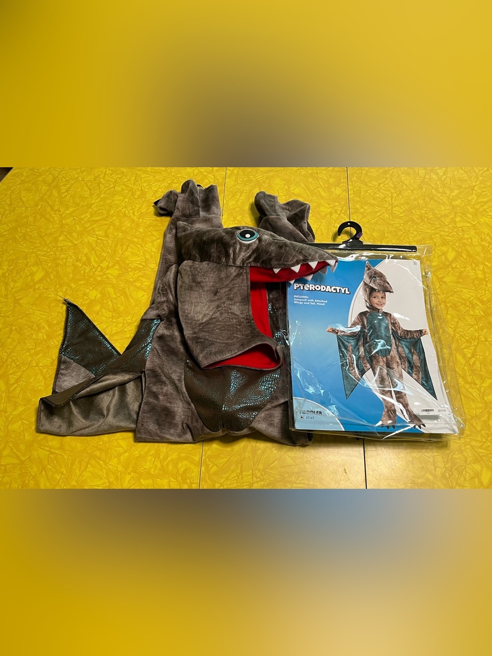 Spirit of Halloween Pterodactyl Costume